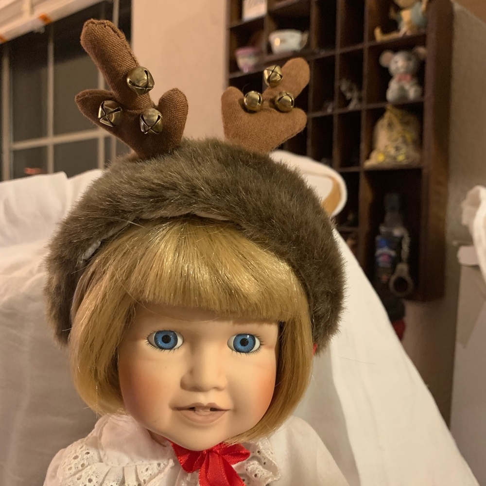 Jason Croft House of Lloyd Vintage Doll 1985 w/Reindeer Christmas Outfit